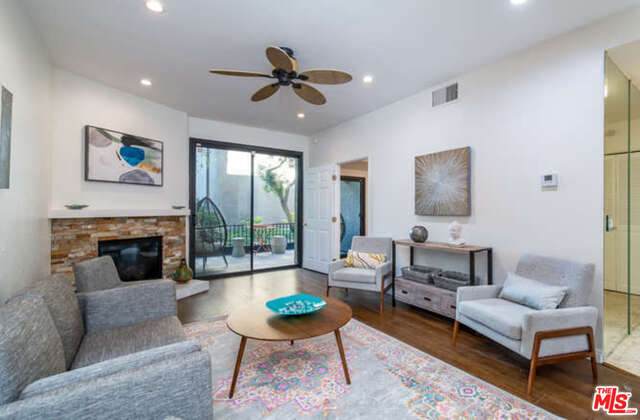 8707 Falmouth Ave - Photo 1