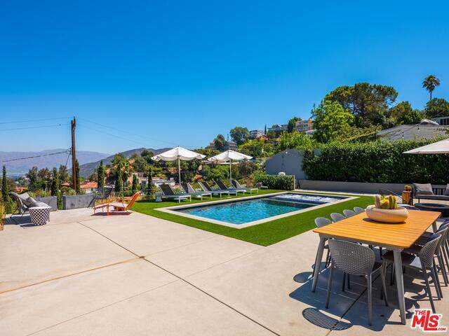 7300 Caverna Dr - Photo 1
