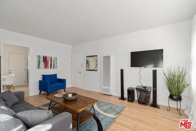 14526 Dickens St - Photo 1