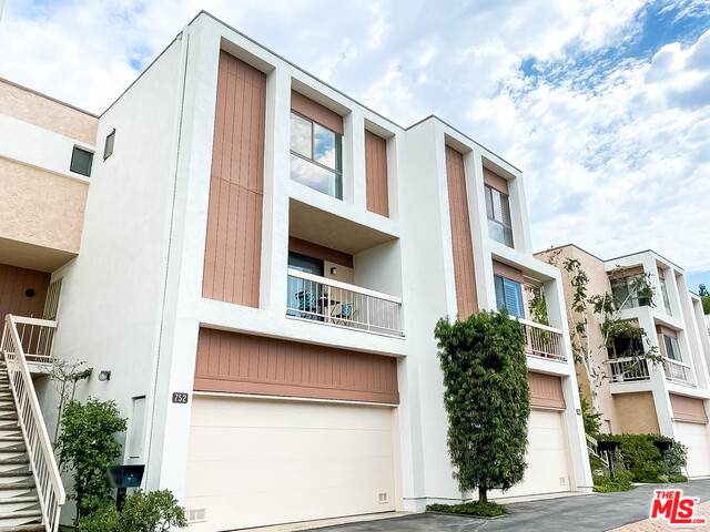 752 Portola Ter - Photo 1