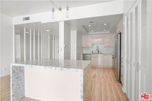 321 San Vicente Blvd - Photo 1