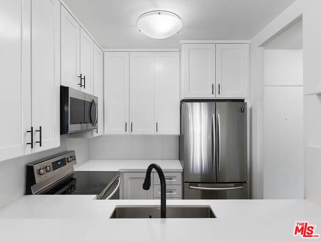11645 Montana Ave - Photo 1