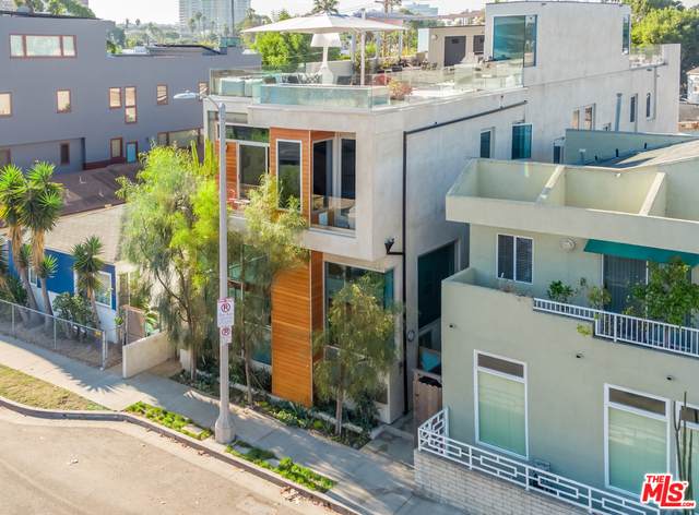 1712 Abbot Kinney Blvd - Photo 1