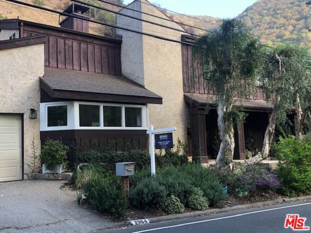 2964 Mandeville Canyon Rd - Photo 1