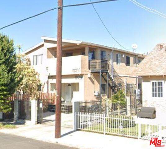 1283 W 35th St - Photo 1