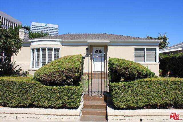 6289 Commodore Sloat Dr - Photo 1