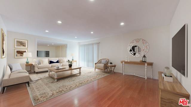 127 Eucalyptus Ave - Photo 1