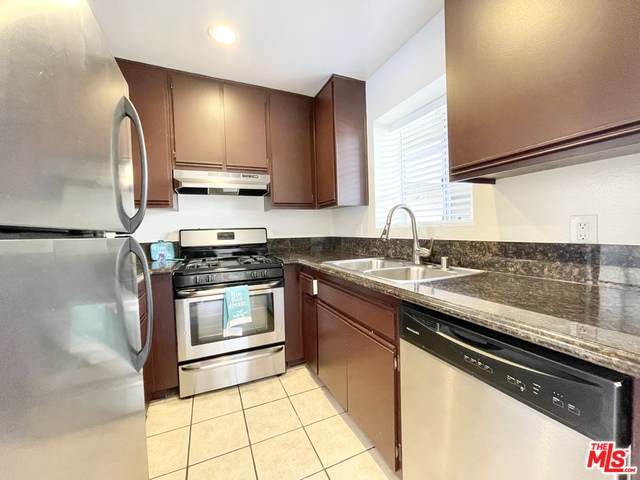 8720 Burton Way - Photo 1