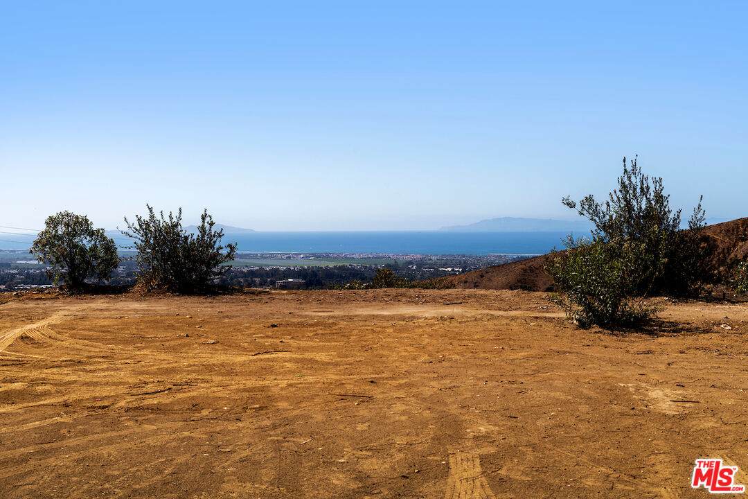939 Sentinel Ct - Photo 1