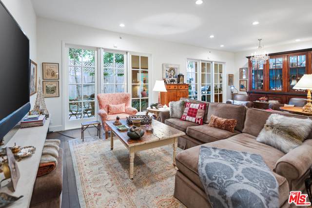 11500 San Vicente Blvd - Photo 1