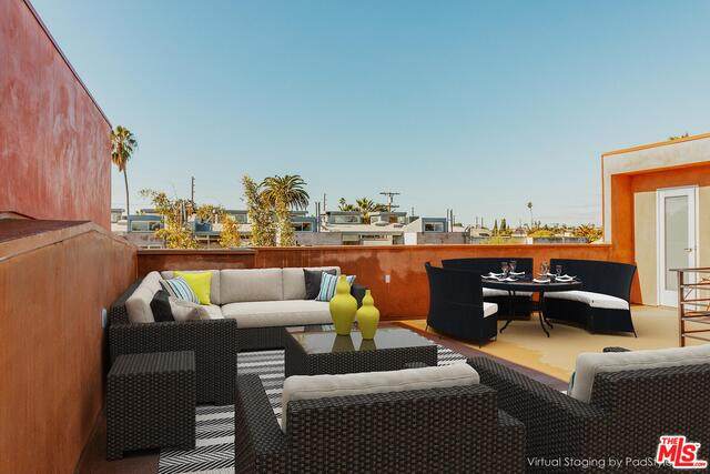 511 San Juan Ave - Photo 1
