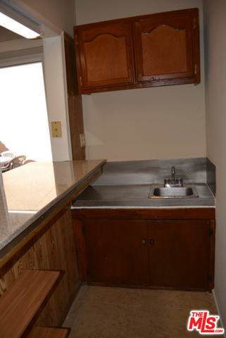 3565 Wesley St - Photo 1