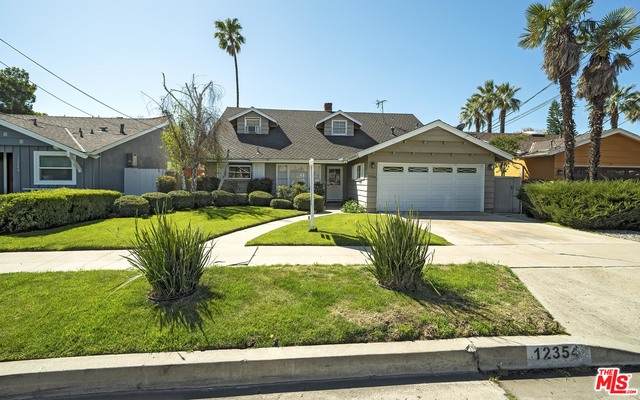 12354 Debby St - Photo 1