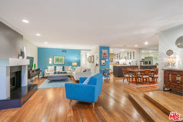 11687 Bellagio Rd - Photo 1