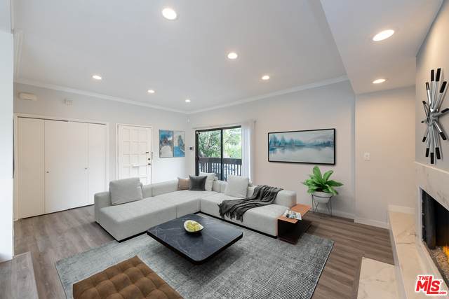 1702 Brockton Ave - Photo 1