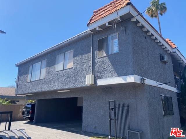 14902 Gilmore St - Photo 1