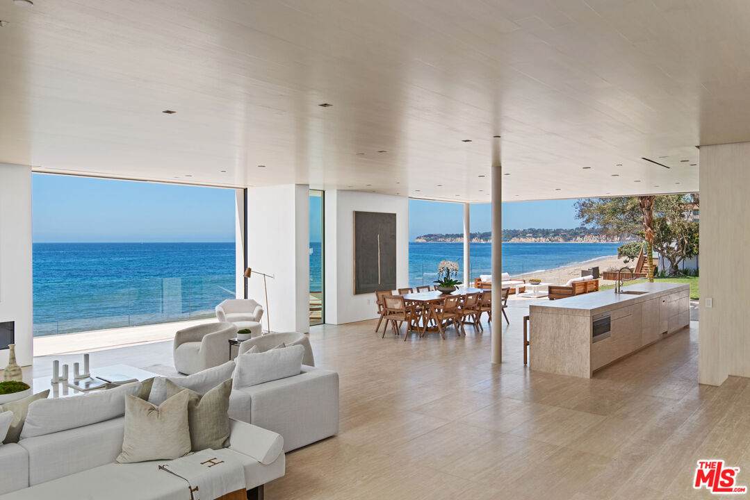 27234 Pacific Coast Hwy - Photo 1