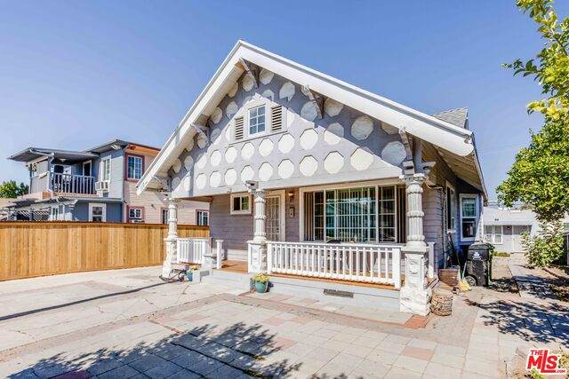 116 Alexandria Ave - Photo 1