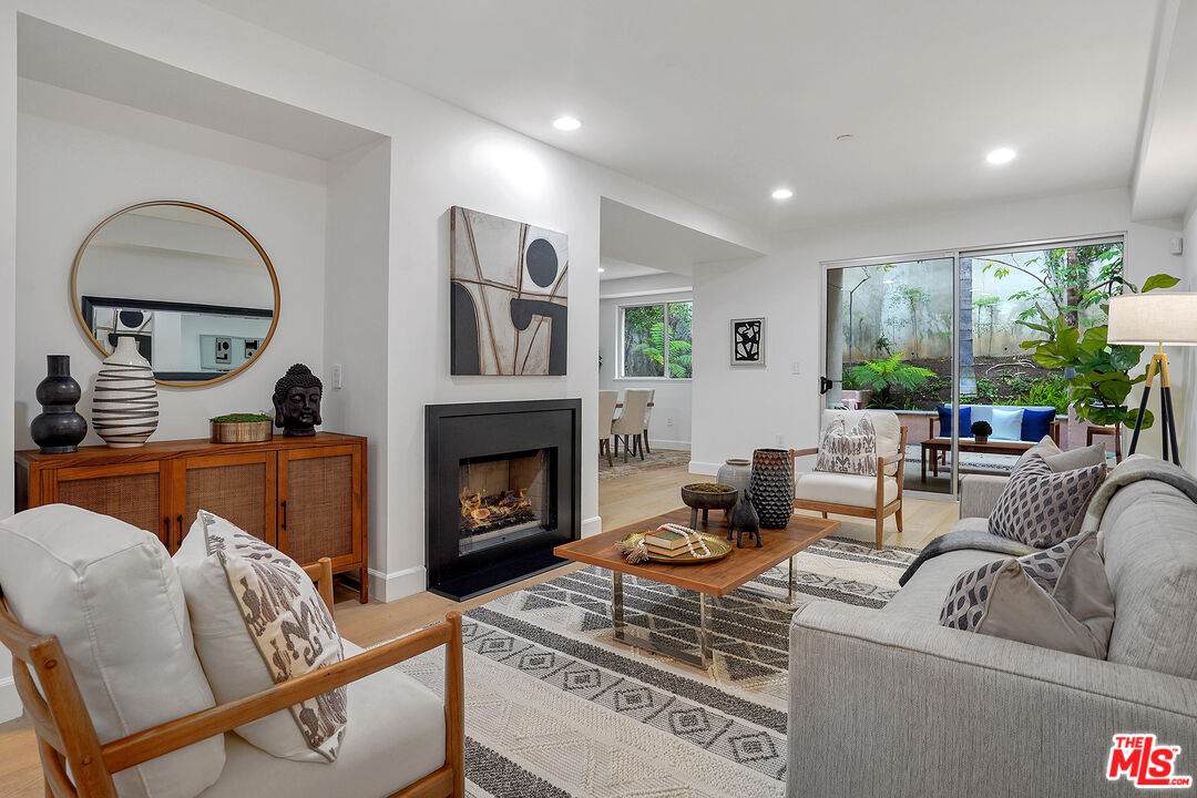 2111 Beverly Glen Blvd - Photo 1