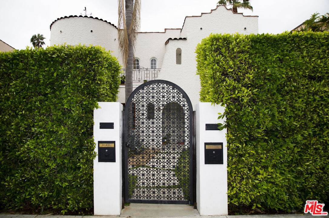 1023 La Jolla Ave - Photo 1