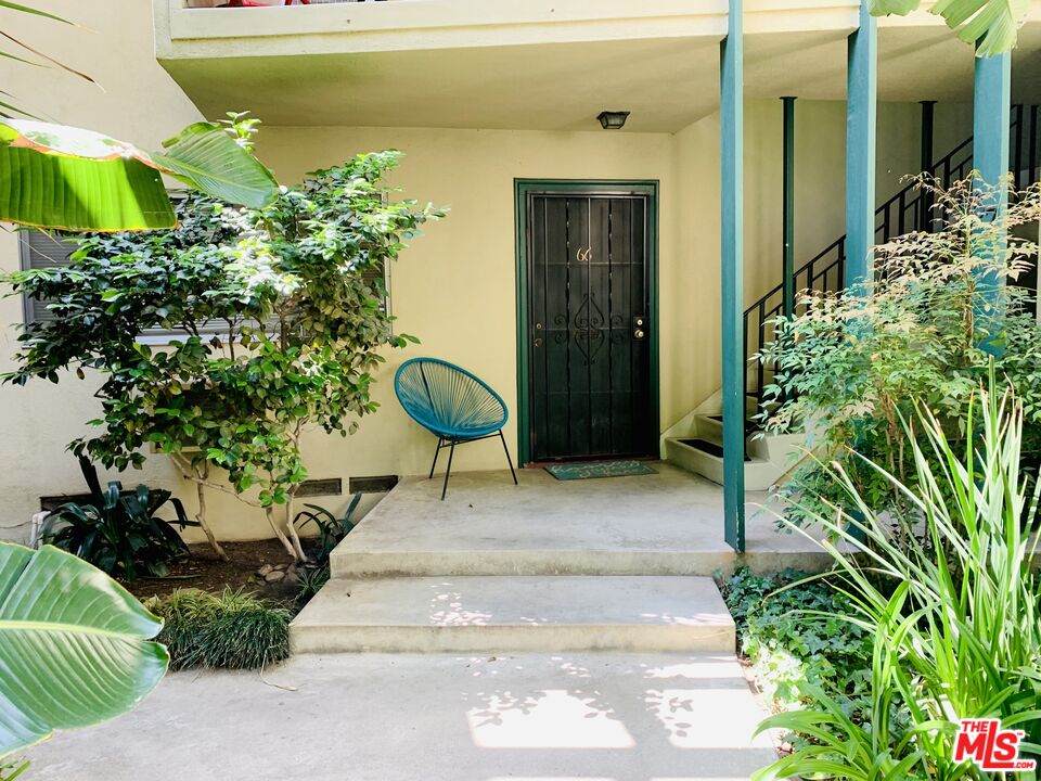 11138 Aqua Vista St - Photo 1