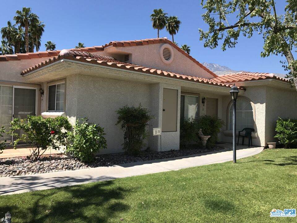 2701 Mesquite Ave - Photo 1