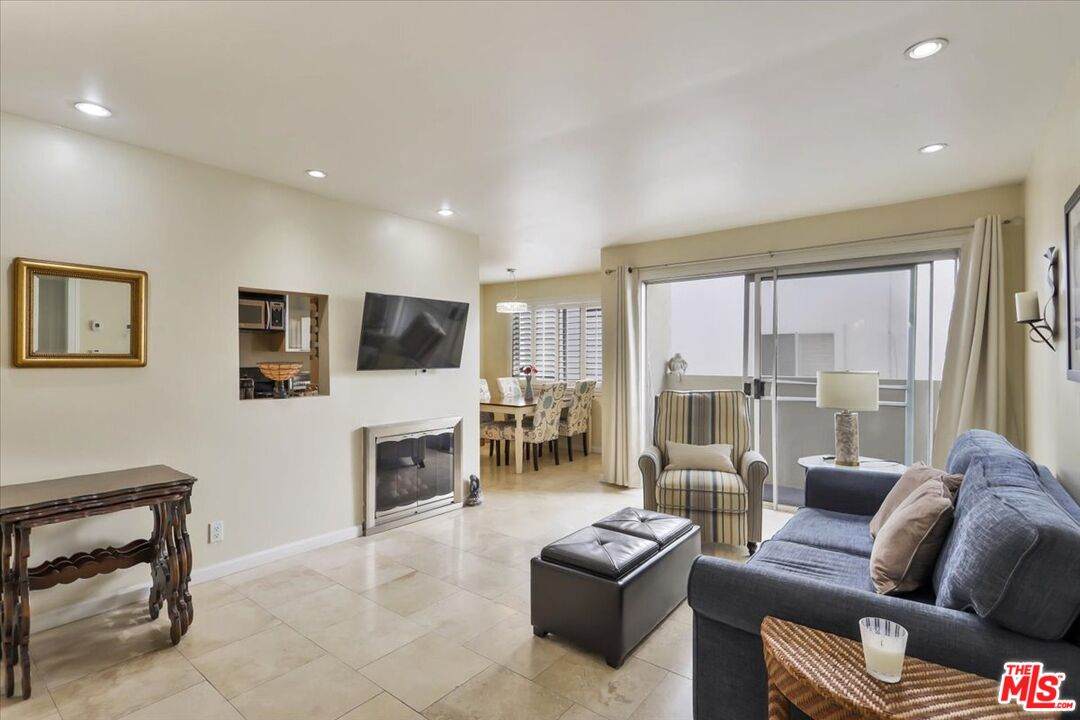 1021 Crescent Heights Blvd - Photo 1