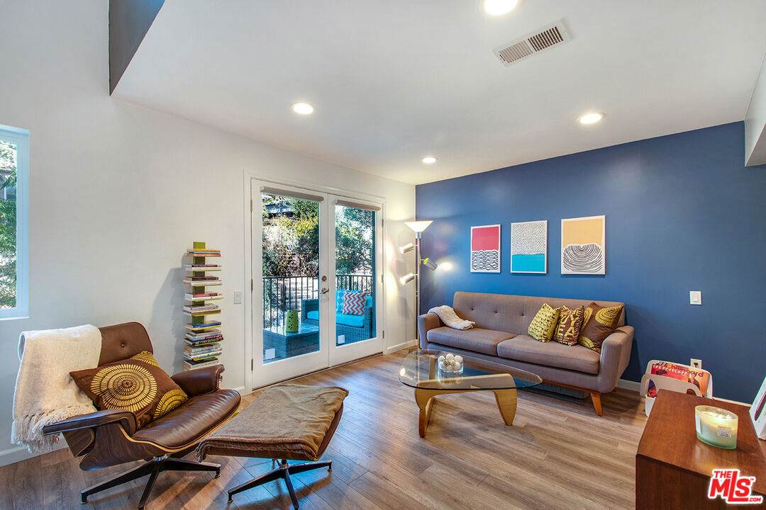 6239 Crestwood Way - Photo 1