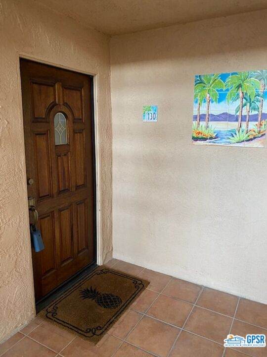 400 Sunrise Way - Photo 1