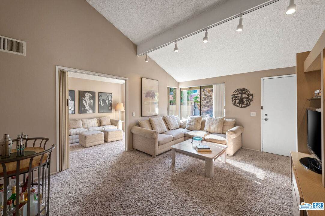 6135 Montecito Dr - Photo 1