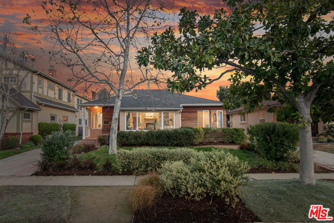 7610 Dunfield Ave - Photo 1
