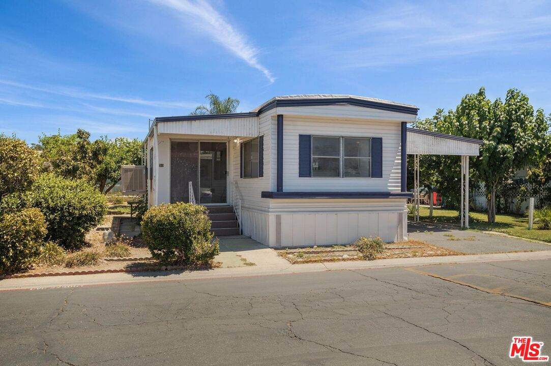 26245 Baseline St - Photo 1
