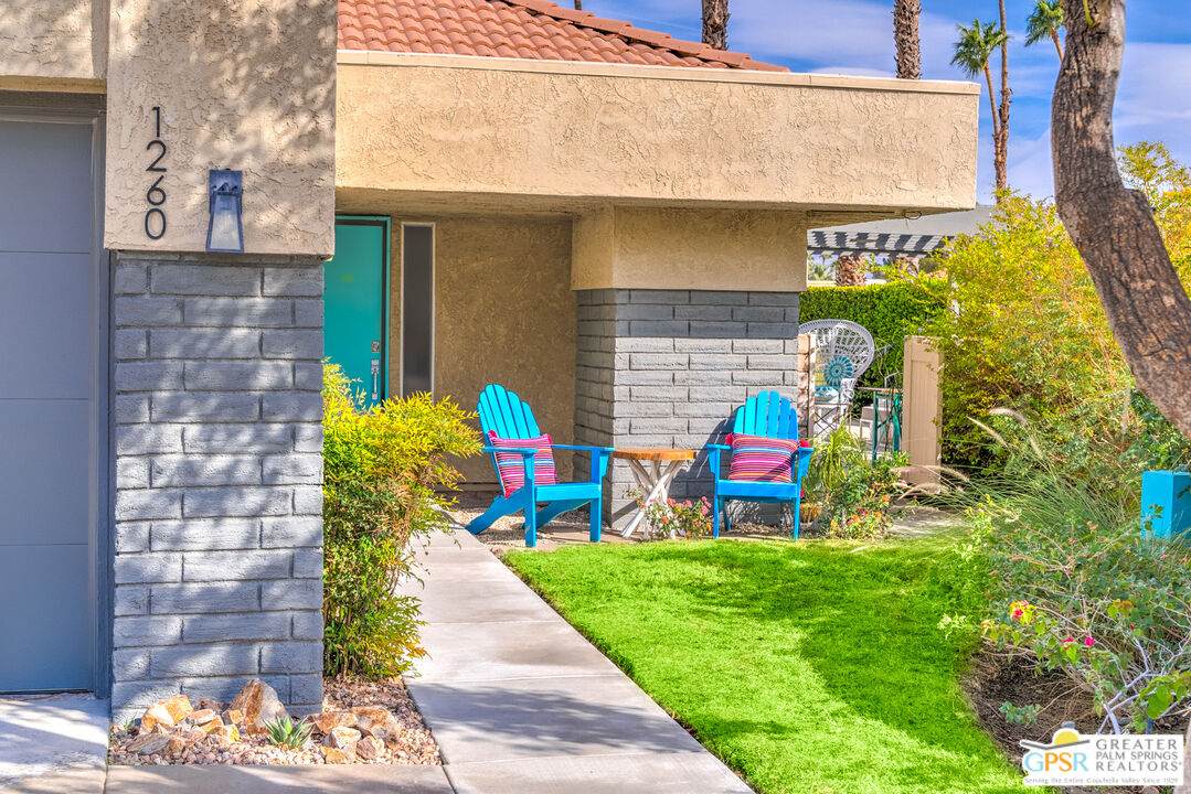 1260 Sunflower Ln - Photo 1