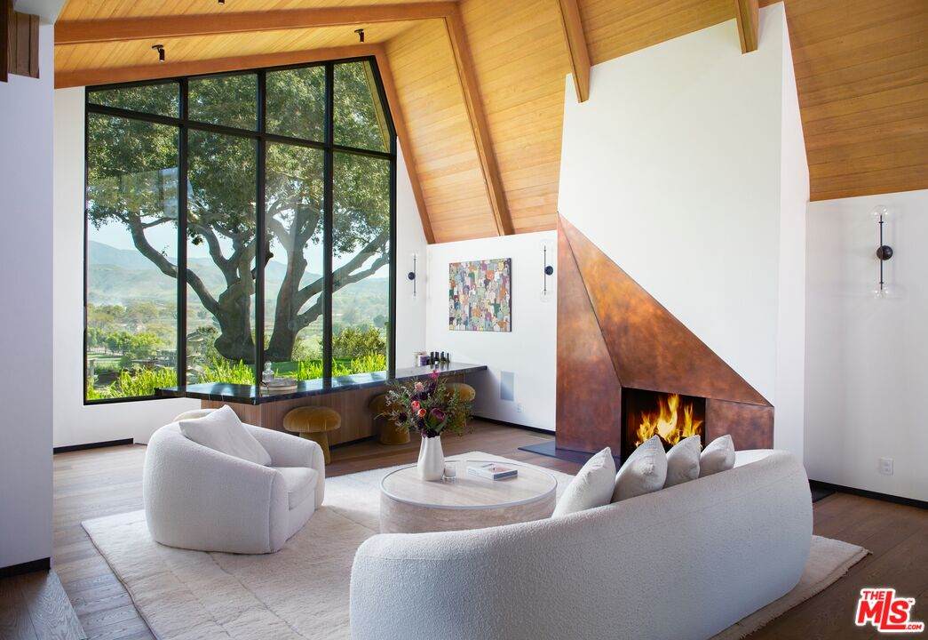 5399 Baseline Ave - Photo 1