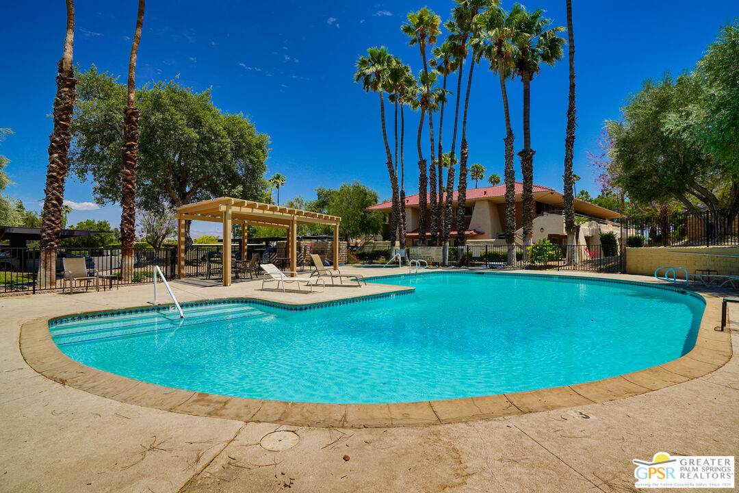 2825 Los Felices Rd - Photo 1