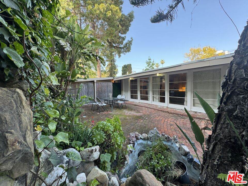 12340 Moorpark St - Photo 1