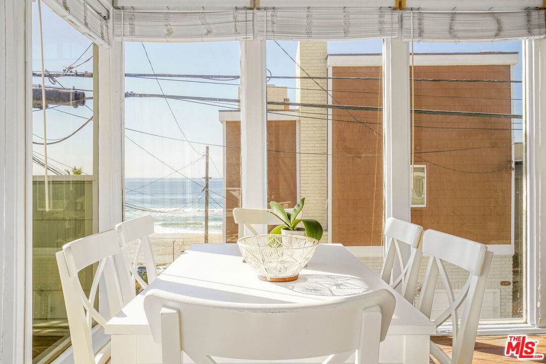 4400 Ocean Dr - Photo 1