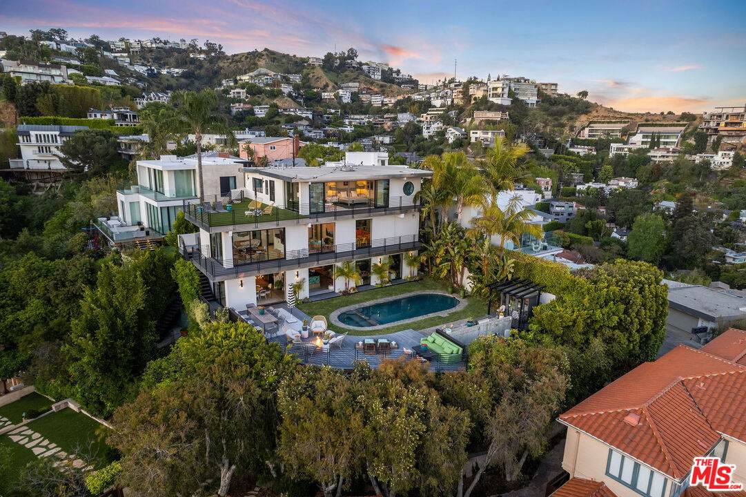 1501 Viewsite Ter - Photo 1