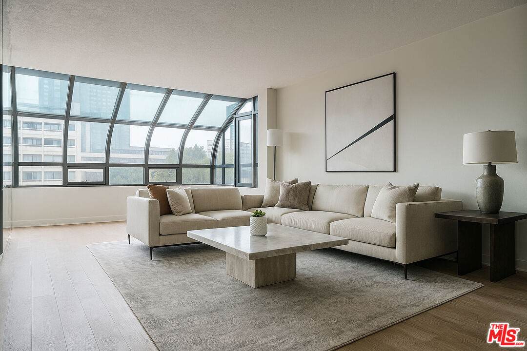 880 1st St - Photo 1