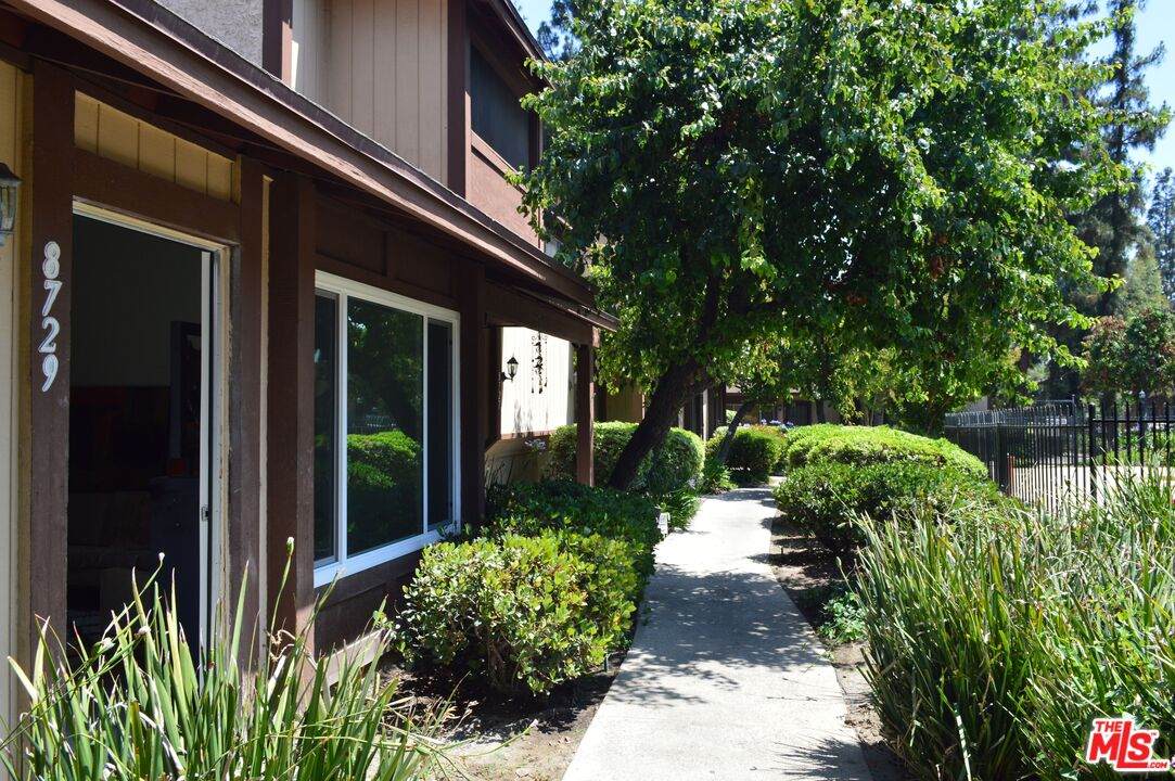 8723-1/2 Cedros Ave - Photo 1