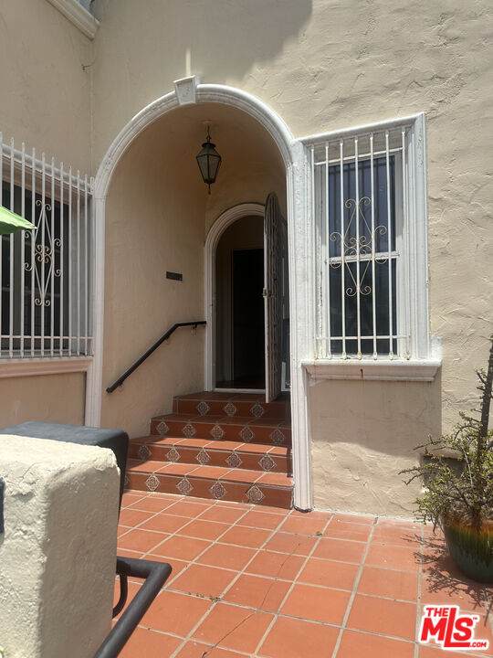 8381 4th St - Photo 1