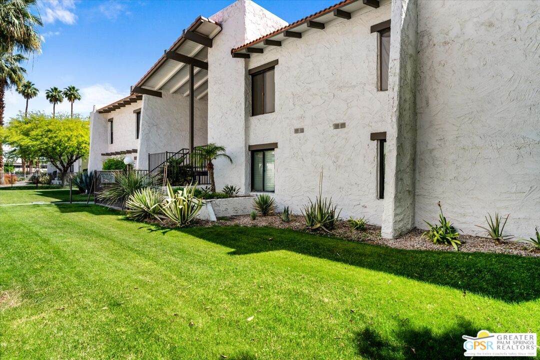 1050 Ramon Rd - Photo 1