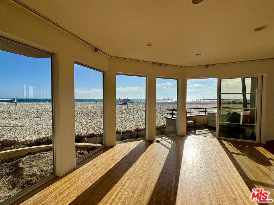 3505 Ocean Front Walk - Photo 1