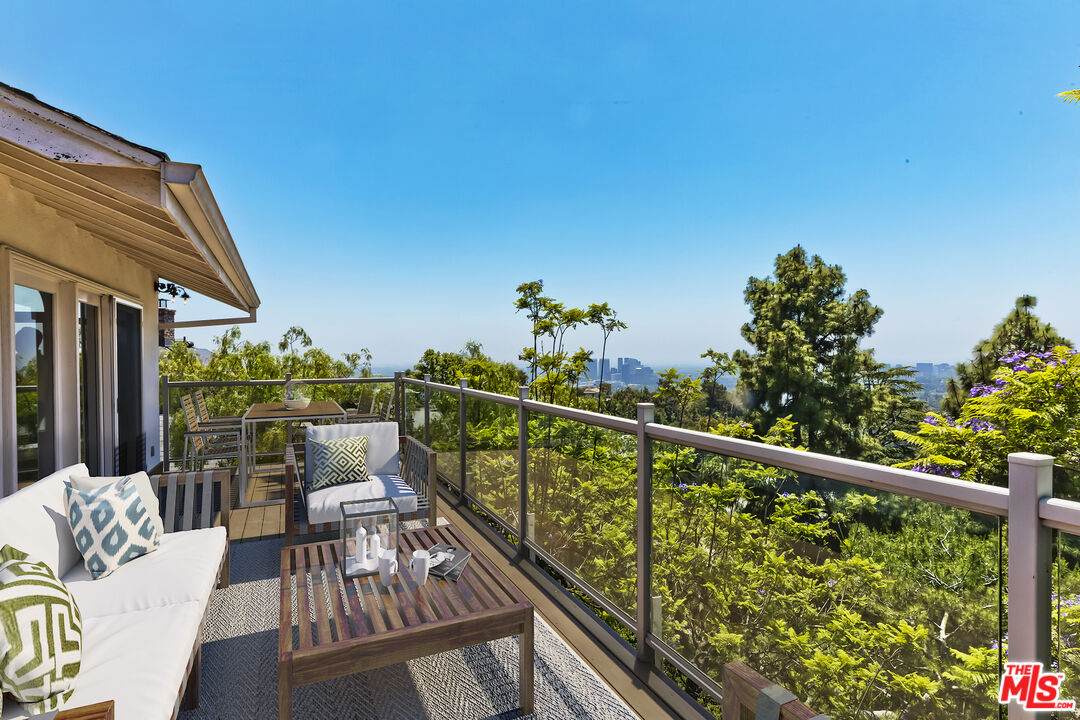 9354 Claircrest Dr - Photo 1