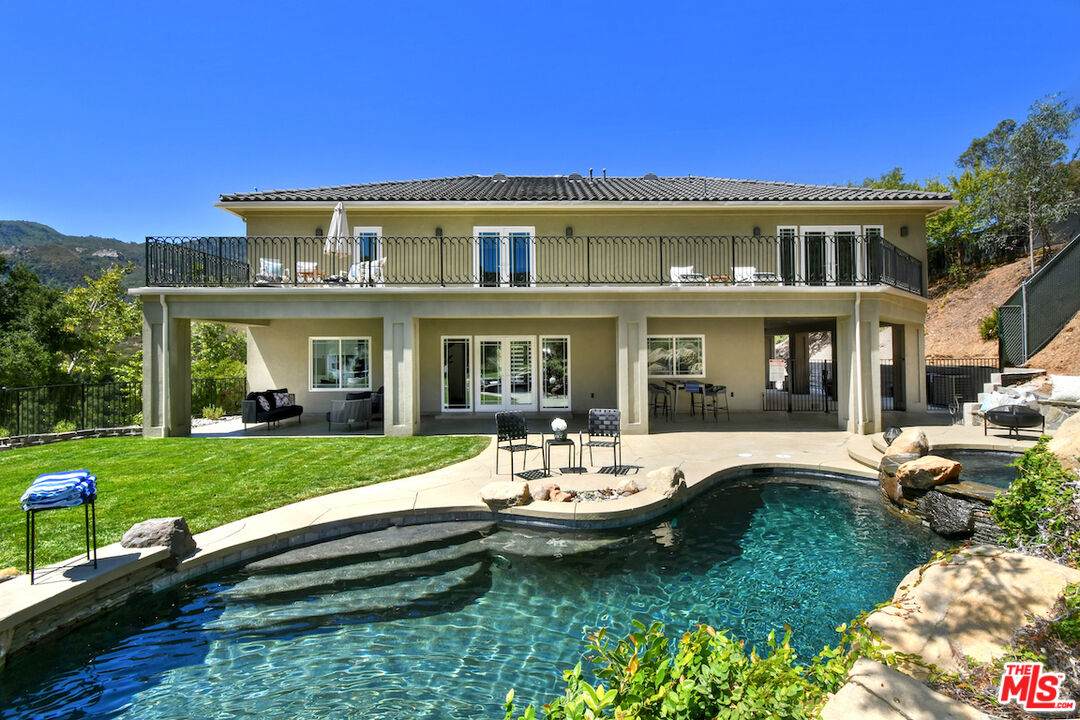 29677 Mulholland Hwy - Photo 1