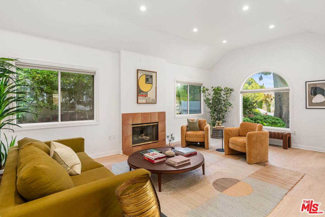 4313 Wilkinson Ave - Photo 1