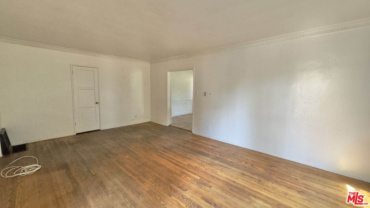 5121 20th St - Photo 1
