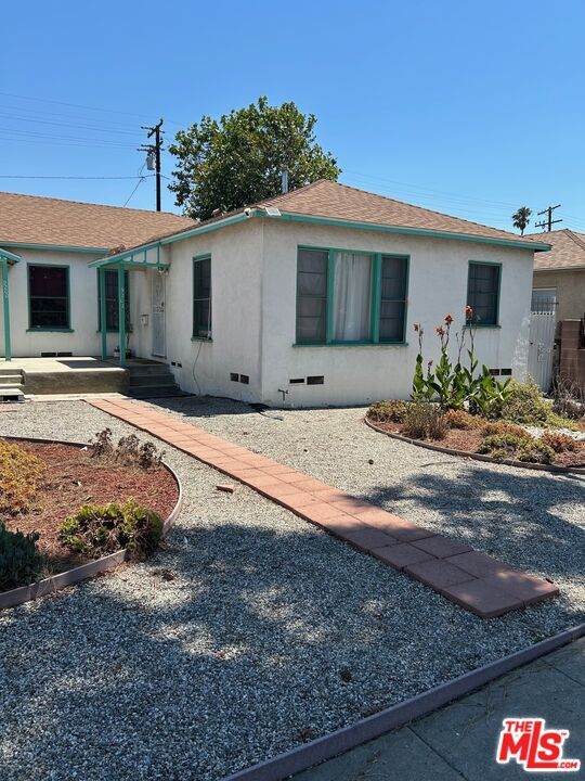 9202 Crenshaw Blvd - Photo 1