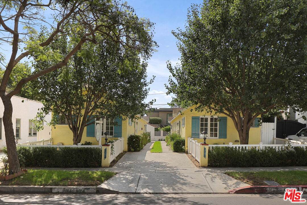 9014 Rangely Ave - Photo 1