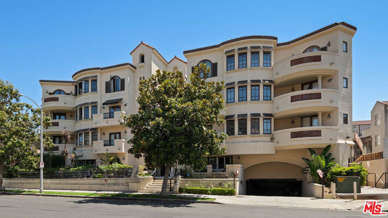 10364 Almayo Ave - Photo 1